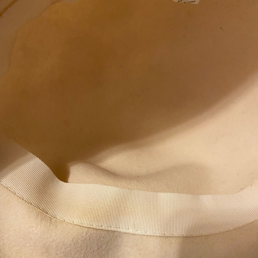 100% Wool White Hat - Picture 4 of 4